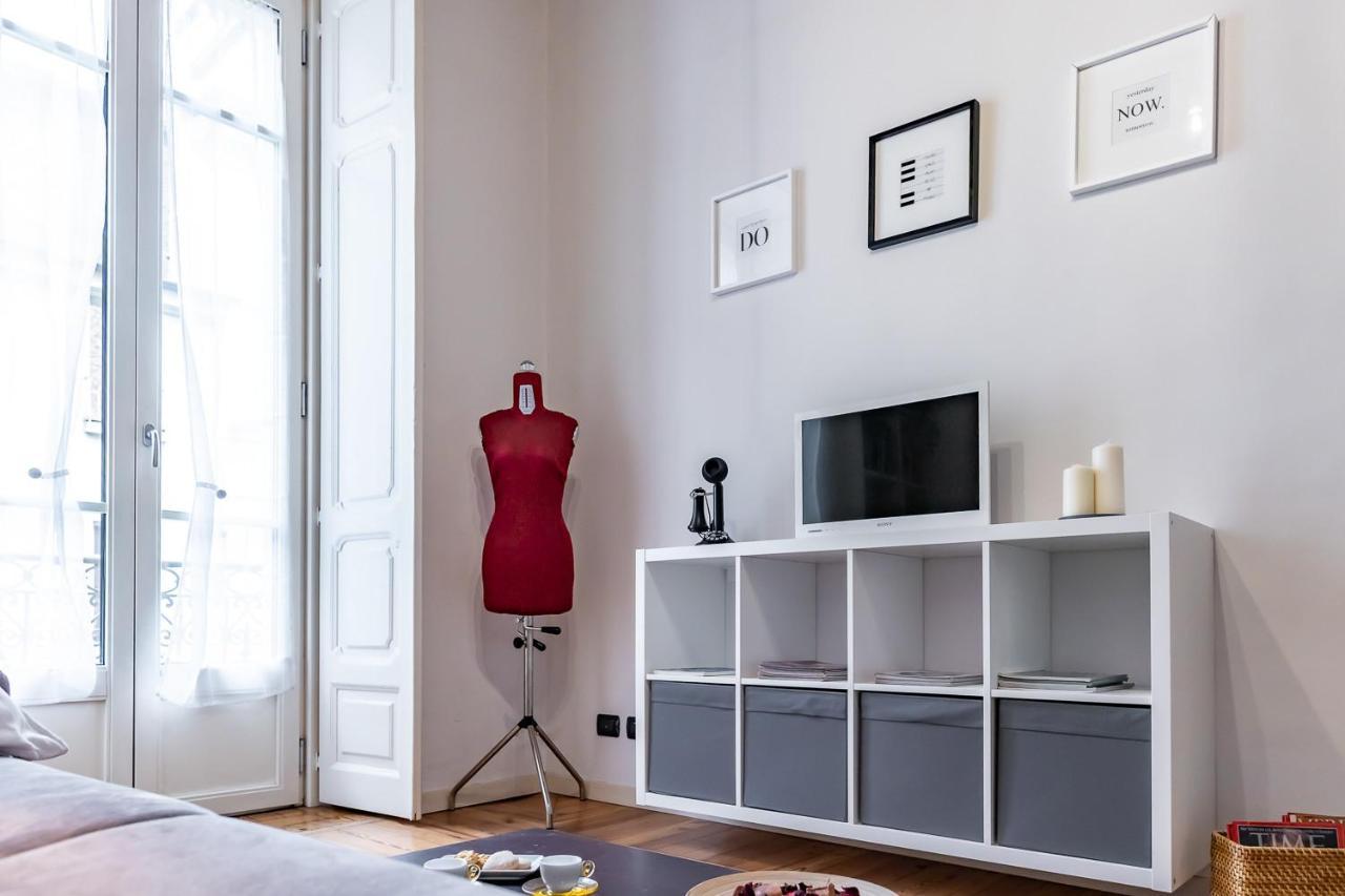 Appartement Apple House Al Duomo By Wonderful Italy à Turin Extérieur photo