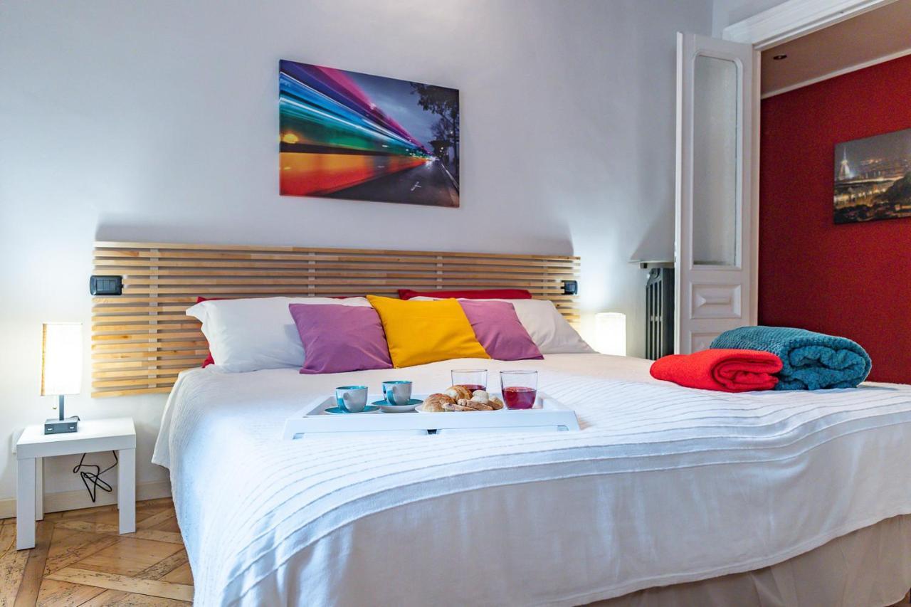 Appartement Apple House Al Duomo By Wonderful Italy à Turin Extérieur photo