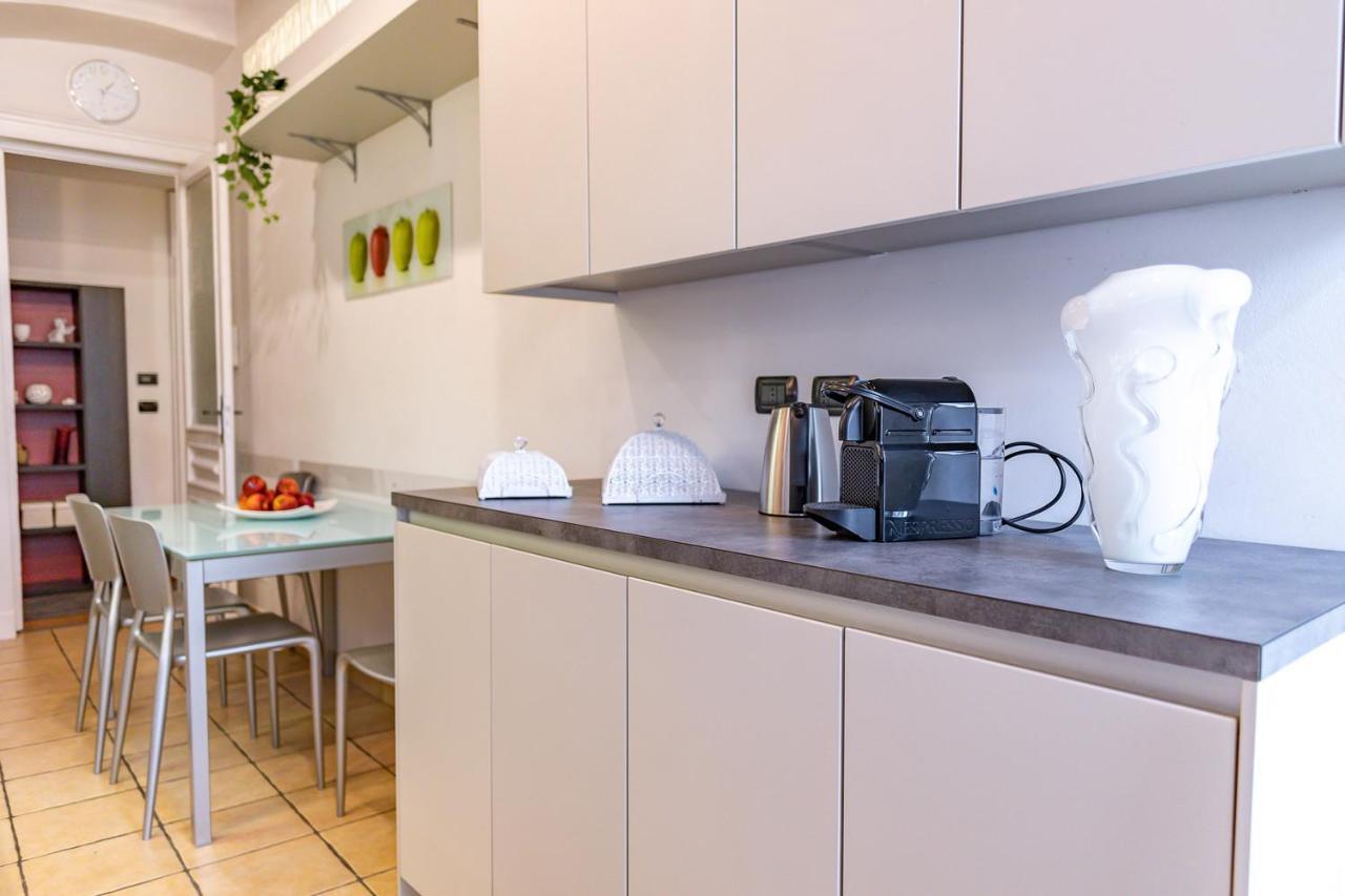 Appartement Apple House Al Duomo By Wonderful Italy à Turin Extérieur photo